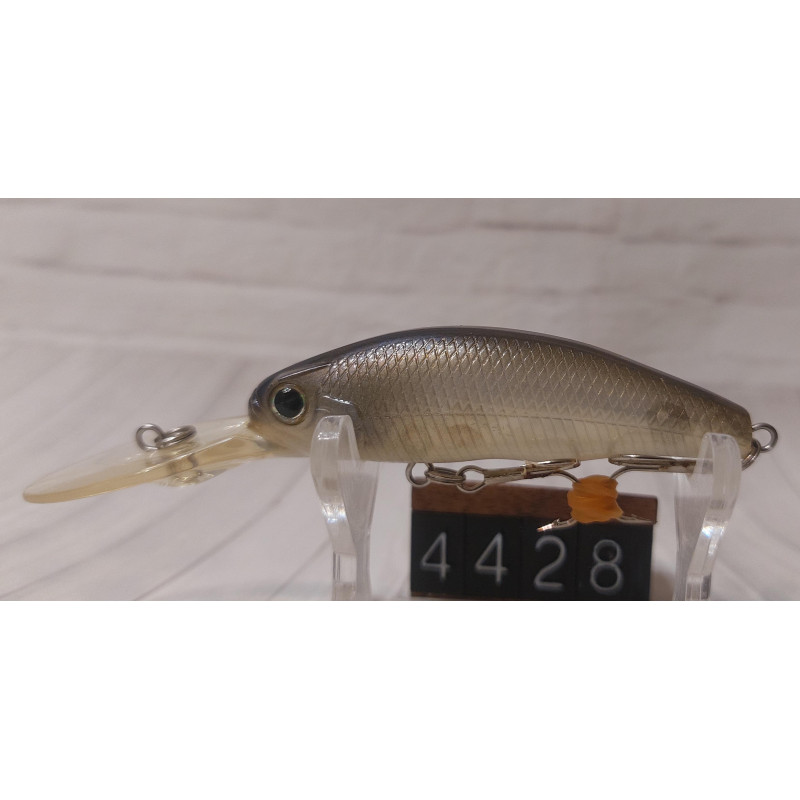 Воблер Ever Green CC PREDATOR 60SP 7.5g 2-3m